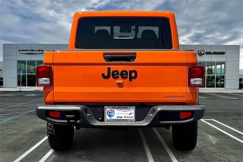 2025 Jeep Gladiator High Tide 4x4Image 3