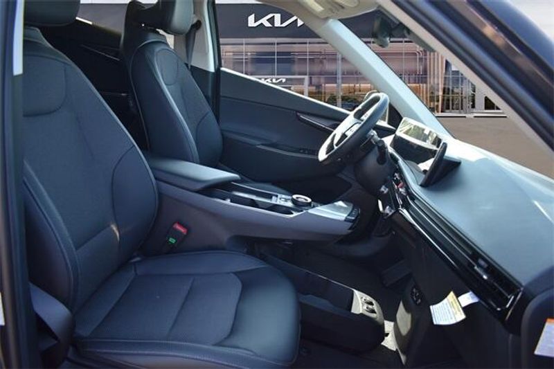 New 2025 Kia EV6 LightImage 12