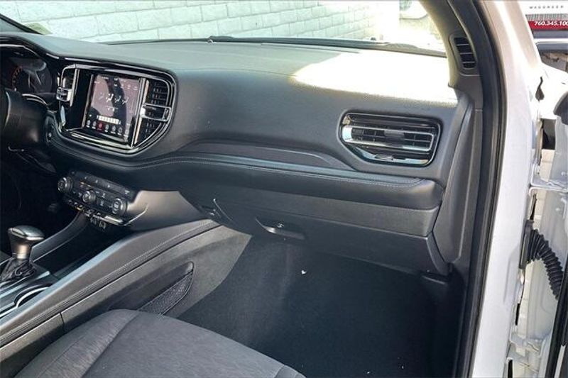 Used 2024 Dodge Durango SXTImage 16