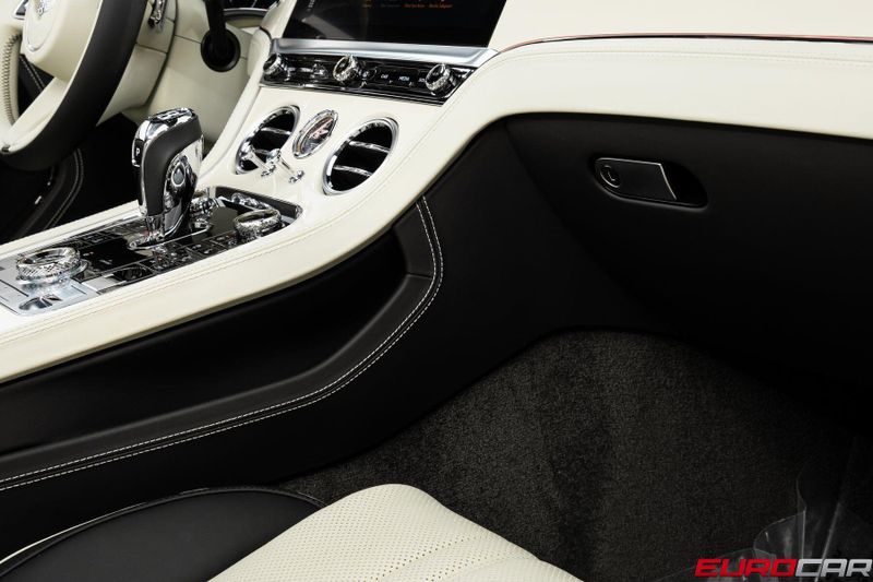 2023 Bentley Continental GTC V8 *FRONT SEAT COMFORT SPEC * TWO-TONE INTERIOR*Image 34