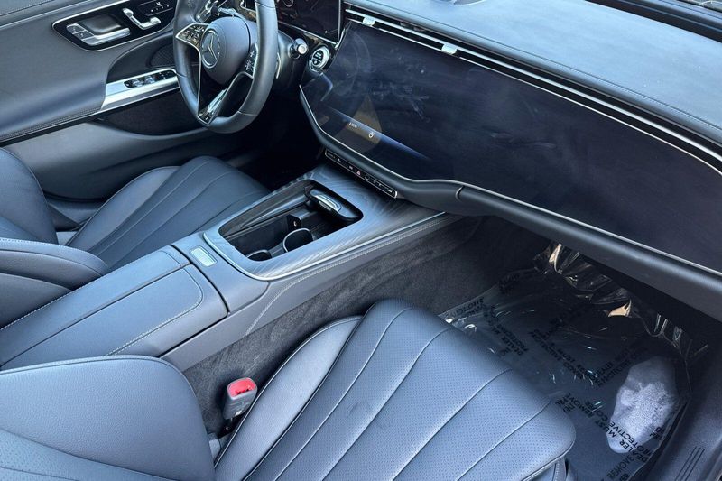 Used 2025 Mercedes-Benz E-Class E 350Image 17