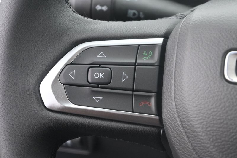 2025 Jeep Compass LimitedImage 23