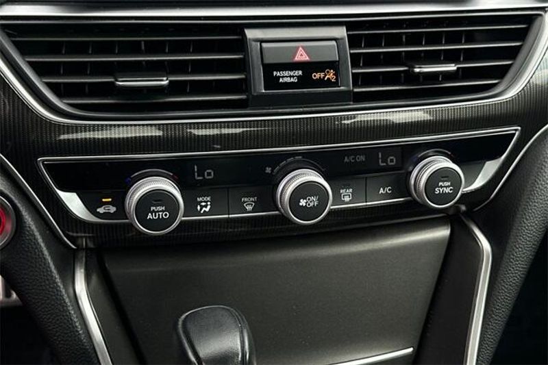 Used 2020 Honda Accord SportImage 17