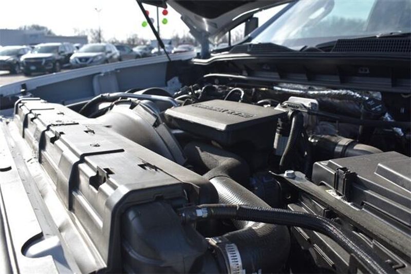 2025 Chevrolet Silverado 3500HD Work TruckImage 33