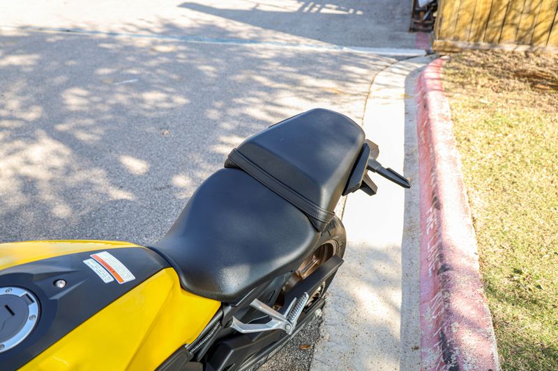 USED 2024 HONDA CB300R ABS Image 13