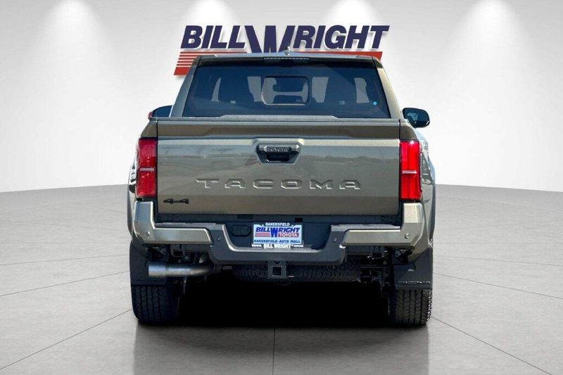 New 2026 Toyota Tacoma TRD Off-RoadImage 4