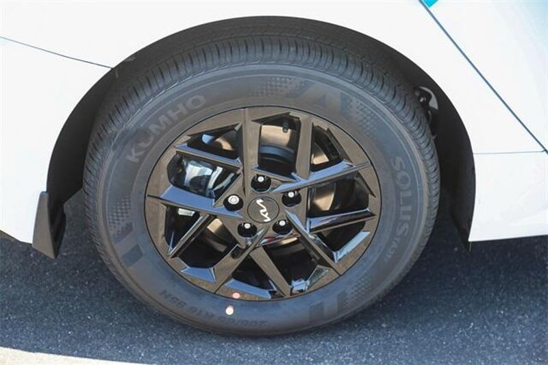New 2026 Kia K5 LXSImage 19