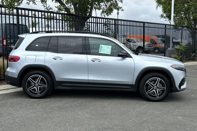 2024 Mercedes-Benz EQB 300Image 3