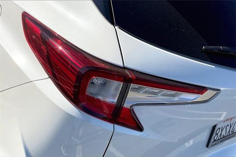 2021 Acura RDX BaseImage 28