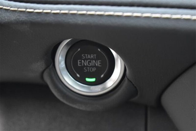 2025 Chevrolet Suburban PremierImage 34