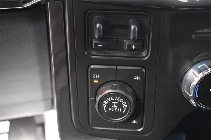 Used 2022 Ford F-150 XLTImage 29