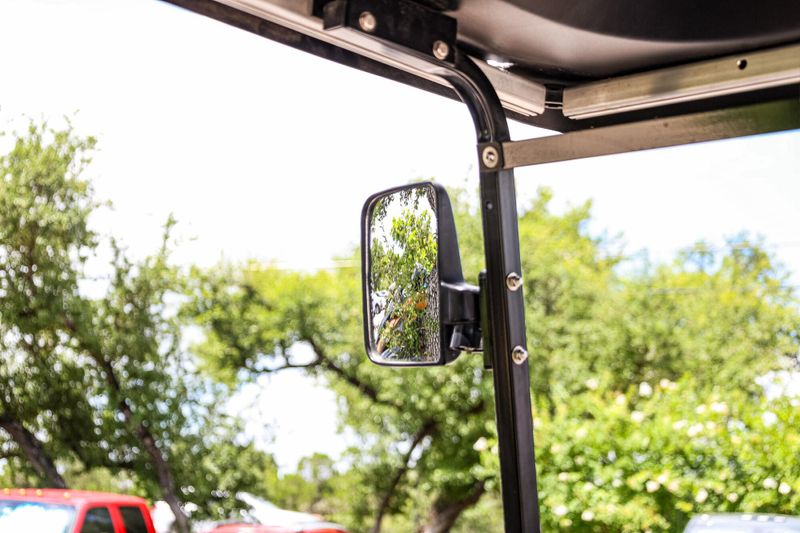 2019 Yamaha CONCIERGE 4 GOLF CART Image 17