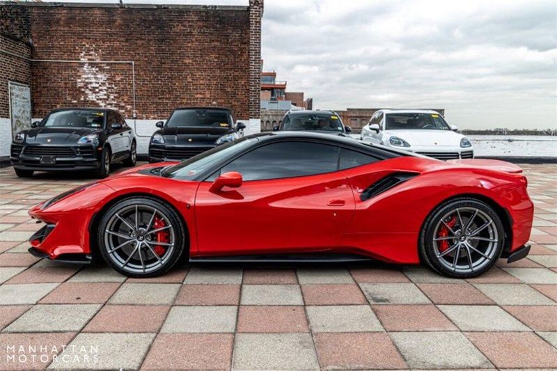 2019 Ferrari 488 Pista BaseImage 9