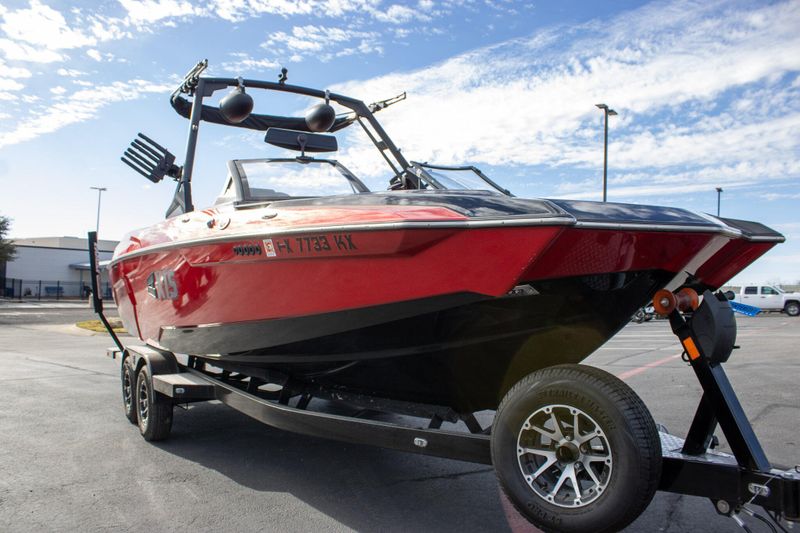 2023 AXIS A24Image 4