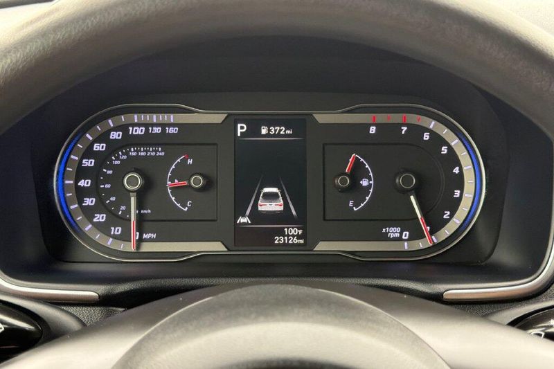 Used 2024 Hyundai Santa Cruz SEImage 21