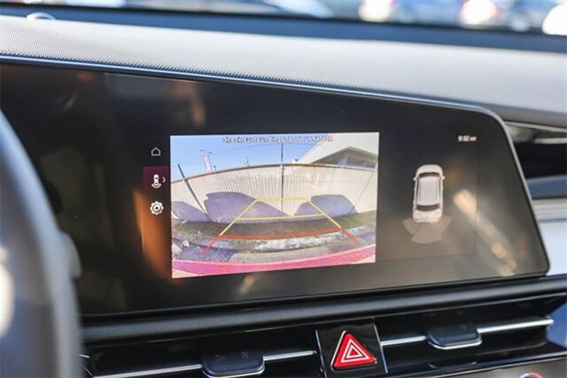 New 2025 Kia Niro EX TouringImage 23
