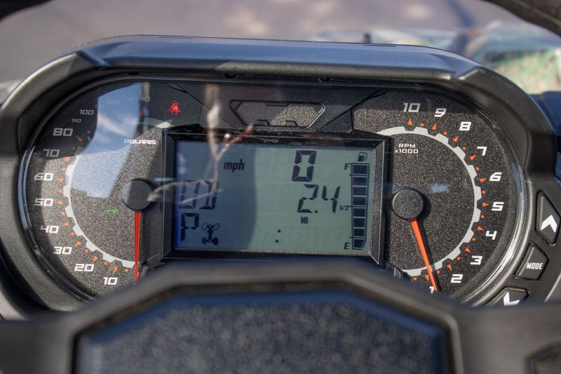 NEW 2026 POLARIS RANGER CREW XP 1000 PREMIUM Image 23