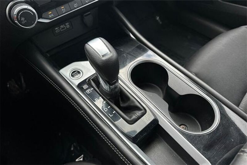 2023 Nissan Altima 2.5 SVImage 18