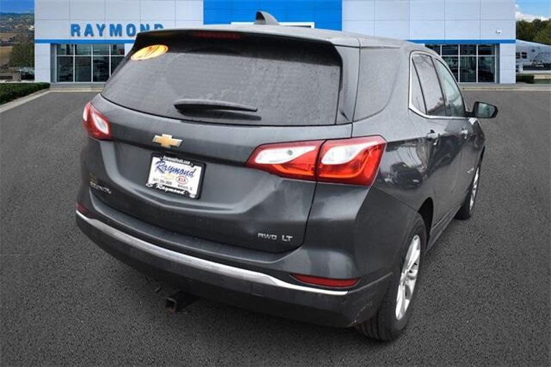 Used 2020 Chevrolet Equinox LTImage 3