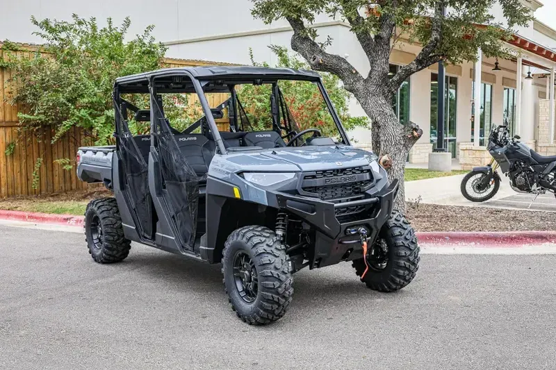 2025 Polaris RANGER CREW XP 1000 PREMIUM STEALTH GRAYImage 1