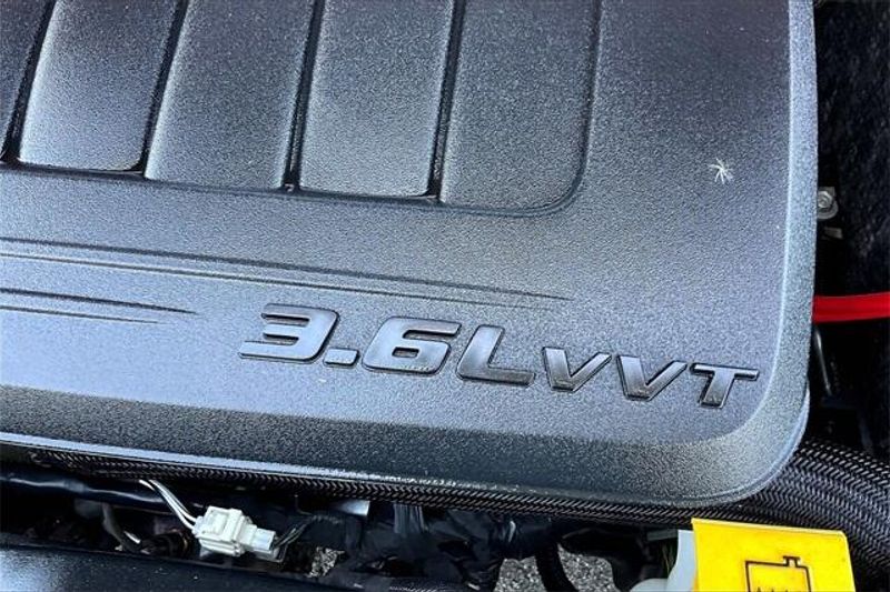 2019 Dodge Grand Caravan SXTImage 32