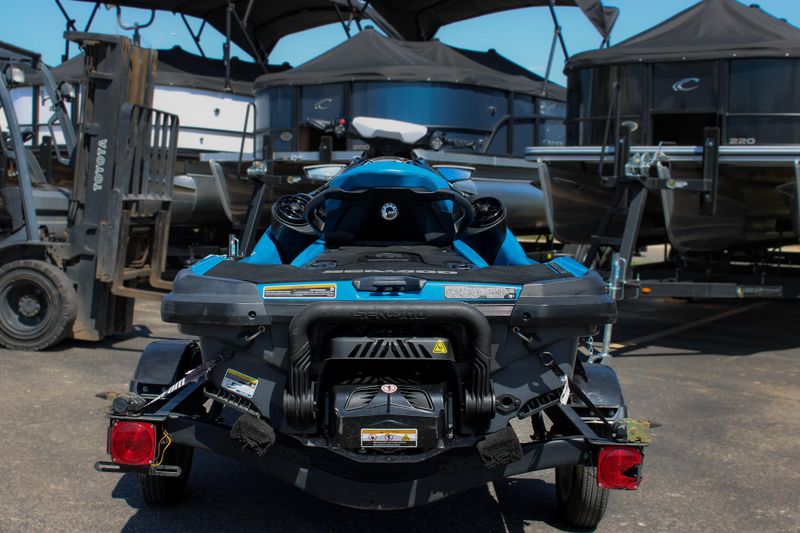 2020 SEADOO GTX 170 BLUE Image 7