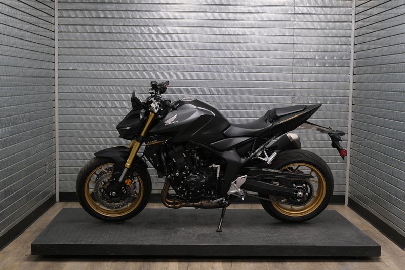 NEW 2026 HONDA CB1000 HORNET SP Image 6