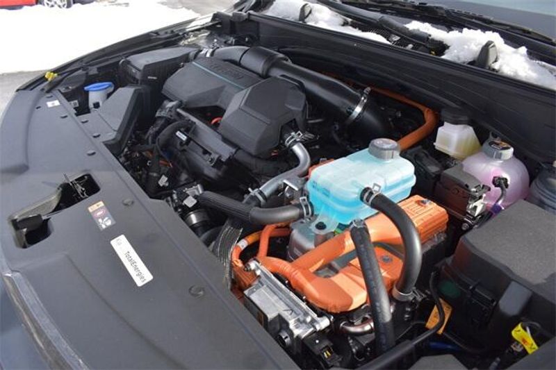 New 2025 Kia Sportage Plug-In Hybrid X-LineImage 36