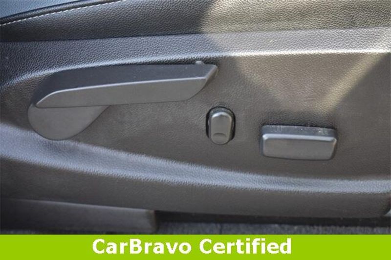 Used 2020 Chevrolet Colorado Z71Image 13