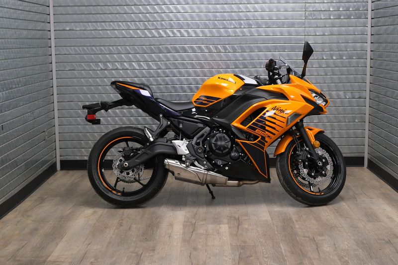 NEW 2025 KAWASAKI NINJA-650-ABS Image 2