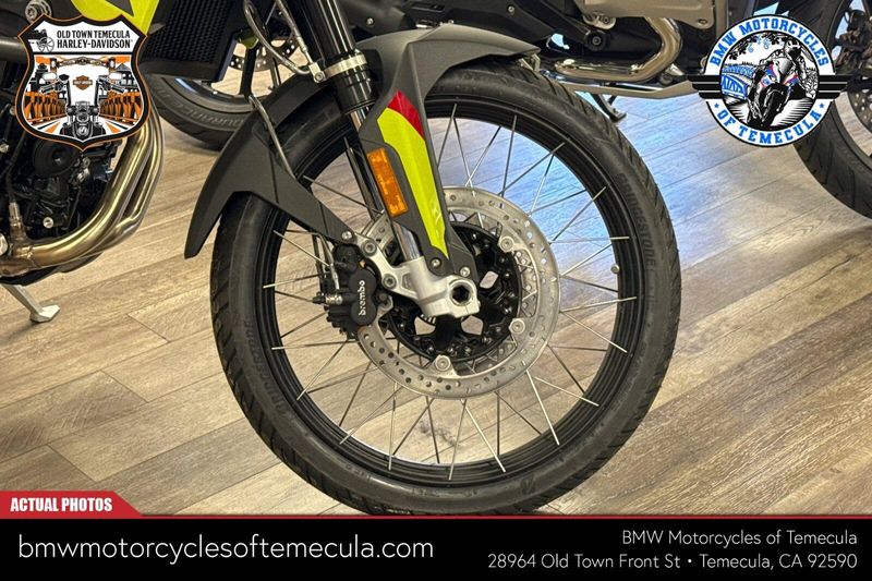 2025 BMW F 900 GSImage 4