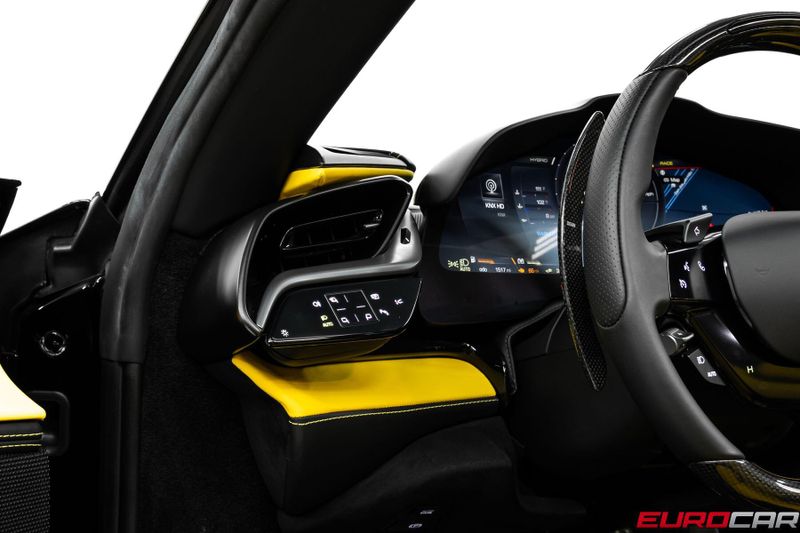 2024 Ferrari SF90 Spider *CARBON RACING SEATS * FULL PPF*Image 33