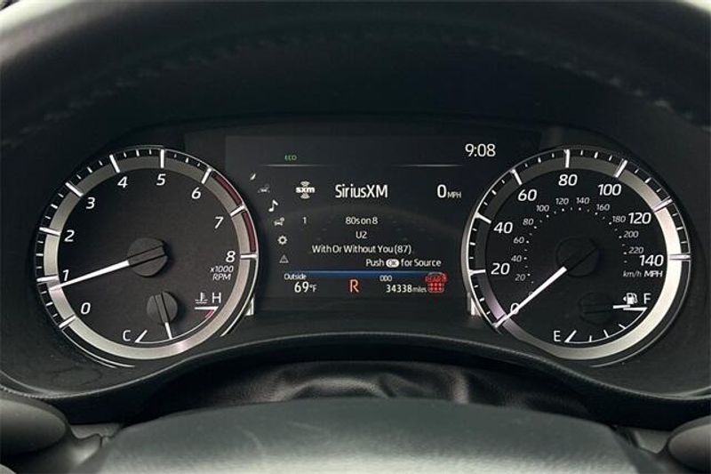 Used 2024 Toyota Highlander LEImage 23