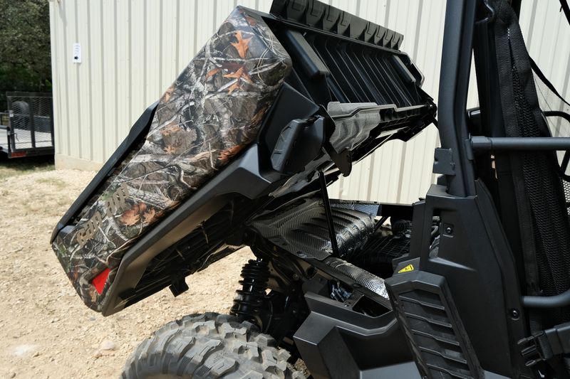 NEW 2026 CAN-AM DEFENDER MAX XT HD11 Image 13