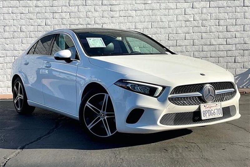 2019 Mercedes-Benz A 220 220Image 12