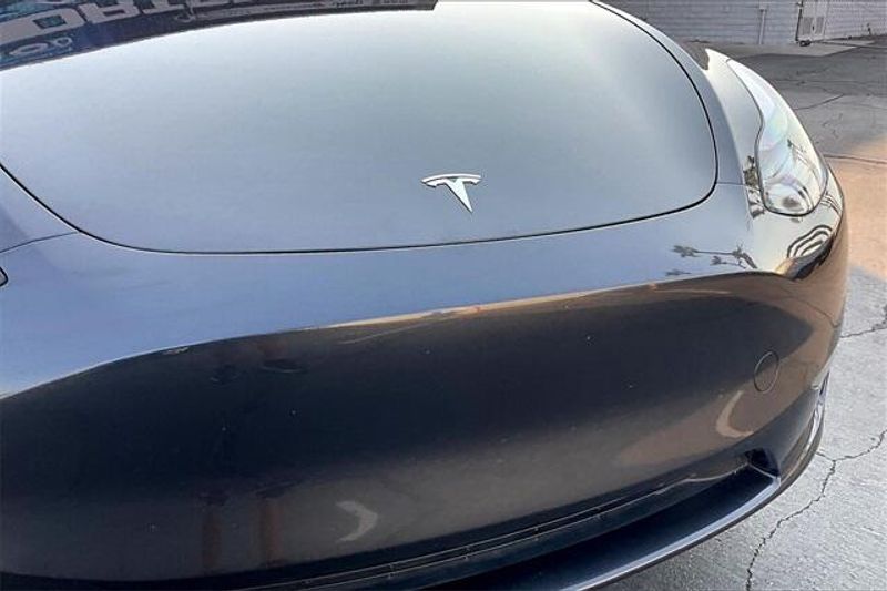 2024 Tesla Model Y PerformanceImage 30
