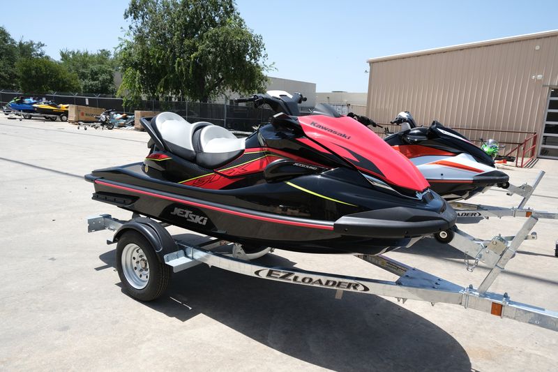 2024 Kawasaki JET SKI STX 160LX EBONY AND NEON RED Image 12