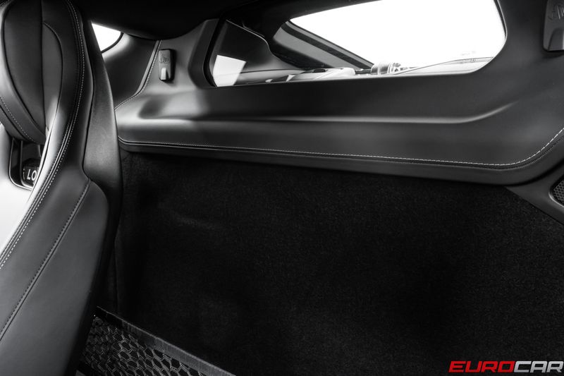 2025 Lotus Emira V6Image 40