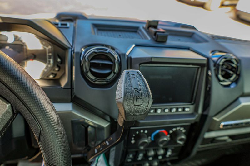 NEW 2026 POLARIS RANGER CREW XD 1500 NORTHSTAR EDITION ULTIMATE Image 13