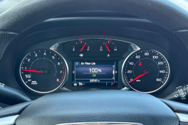 Used 2023 GMC Acadia SLEImage 23