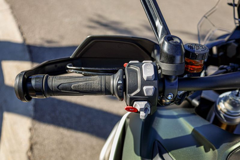 USED 2023 TRIUMPH TIGER1200 RALLY EXPLORER Image 23