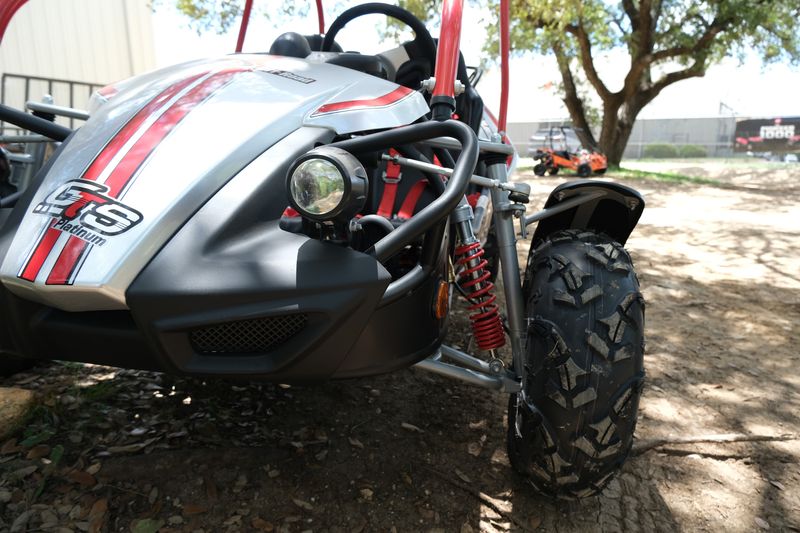 2023 HAMMERHEAD GTS 150 PLATINUM SILVER AND RED Image 8