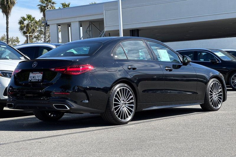 Used 2025 Mercedes-Benz C-Class C 300Image 4