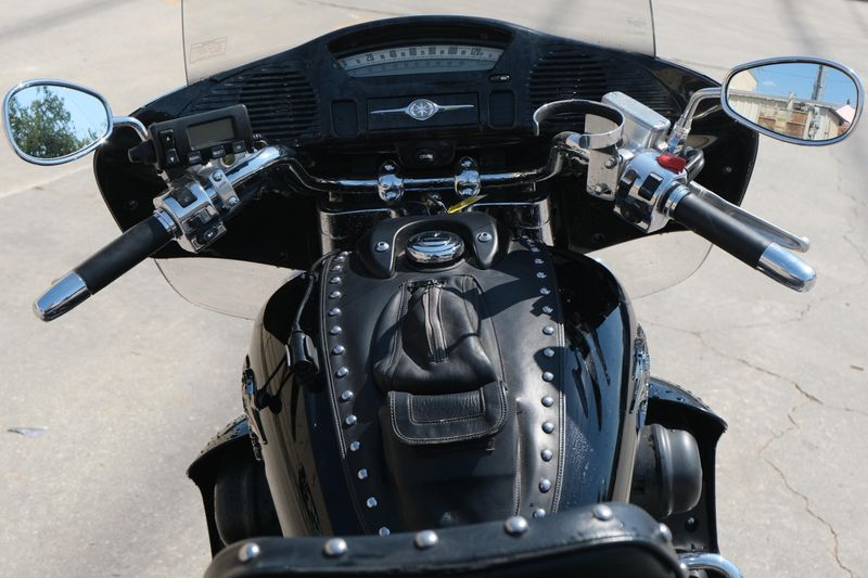 USED 2006 YAMAHA MIDNIGHT VENTURE Image 21