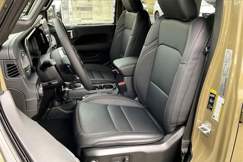 New 2026 Jeep Wrangler 4-door SaharaImage 8