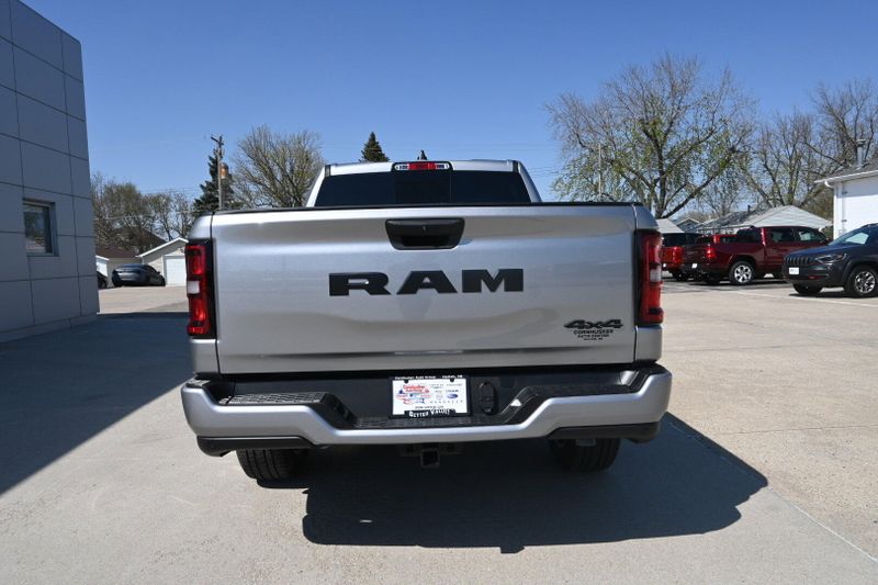 2025 RAM 1500 TradesmanImage 7