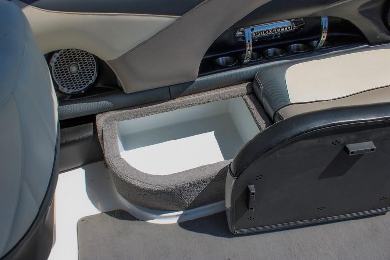 Used 2011 MALIBU WAKESETTER 247 Image 58
