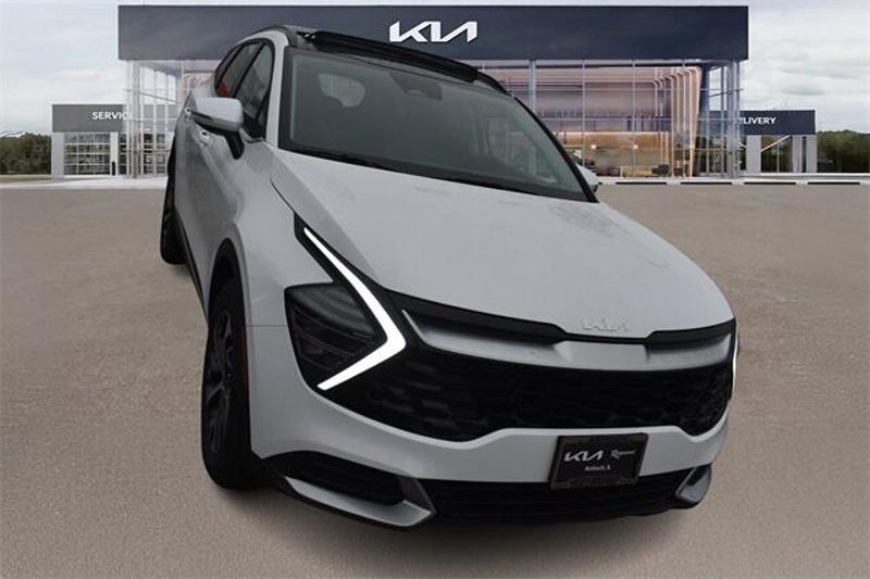 2025 Kia Sportage EXImage 9