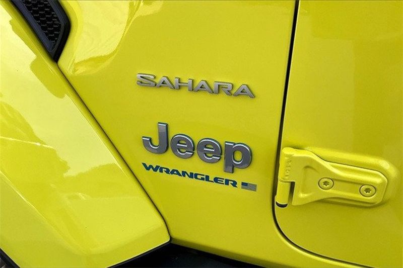 2024 Jeep Wrangler 4-door Sahara 4xeImage 13