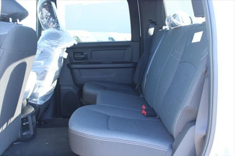 2023 RAM 2500 Tradesman Crew Cab 4x2 Long BoxImage 37